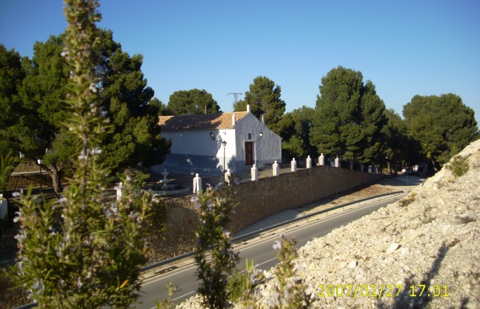 Ermita Santos Patronos Felipe y Santiago